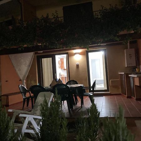 Apartamento Bilocale Con Giardino Olbia Mare Exterior foto