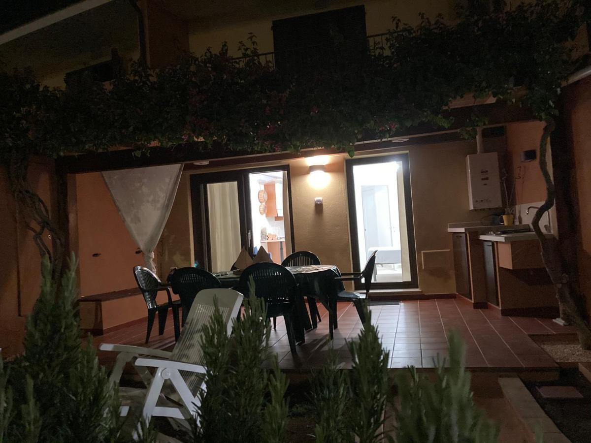 Apartamento Bilocale Con Giardino Olbia Mare Exterior foto